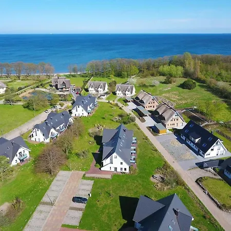 Strandnahe Rex Rugia Fewo: Seaside With Ahoi Experience *