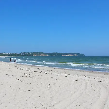 Strandnahe Rex Rugia Fewo: Seaside With Ahoi Experience *